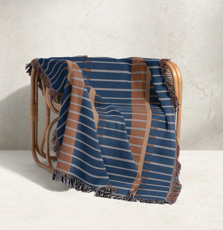 Horizon Geometric Woven Blanket