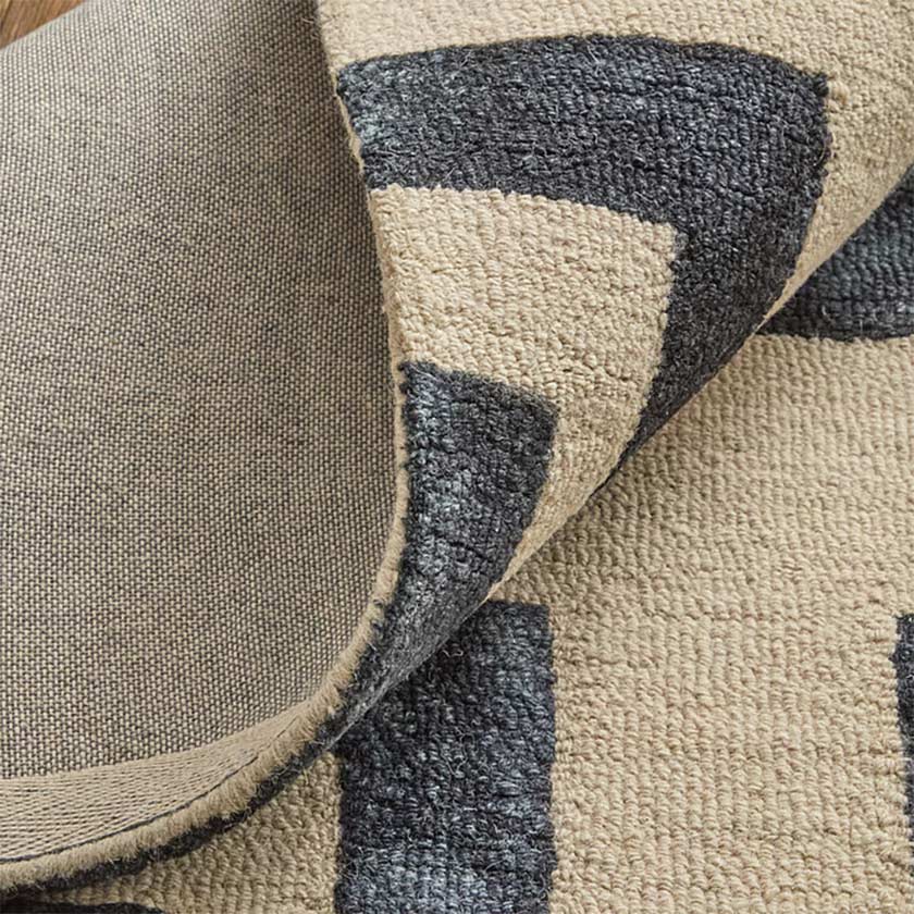 Lorrain Noir Hand Tufted Rug