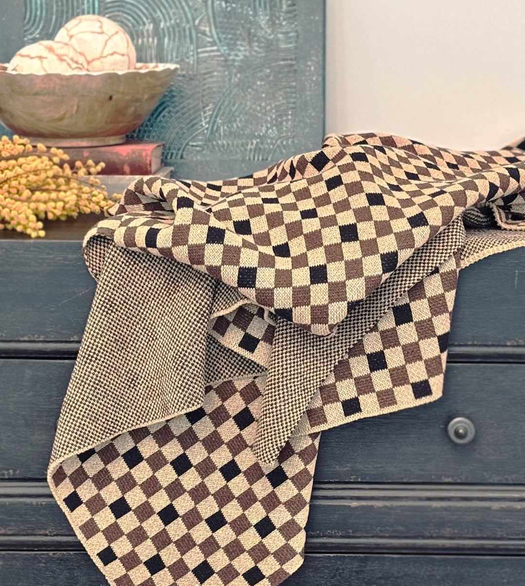 Preston Checkered Knit Blanket